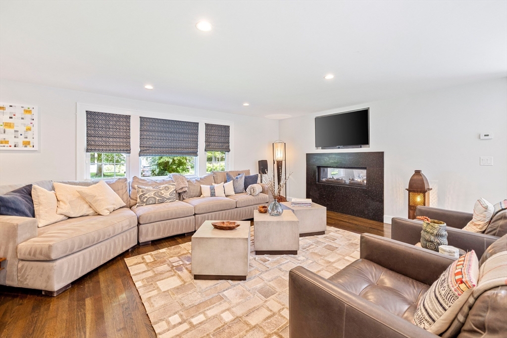 24 Constitution Road Lexington, MA 02421 - Photo 15 of 40