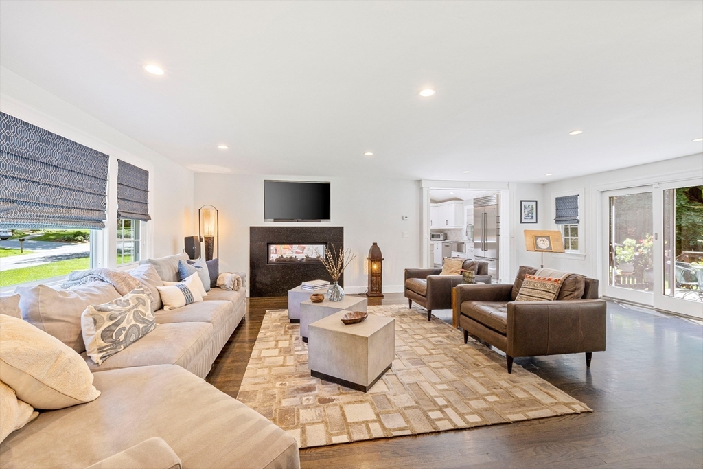 24 Constitution Road Lexington, MA 02421 - Photo 18 of 40