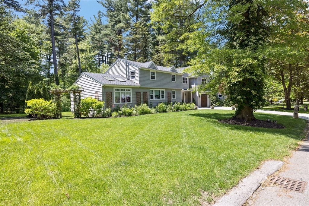 24 Constitution Road Lexington, MA 02421 - Photo 34 of 40