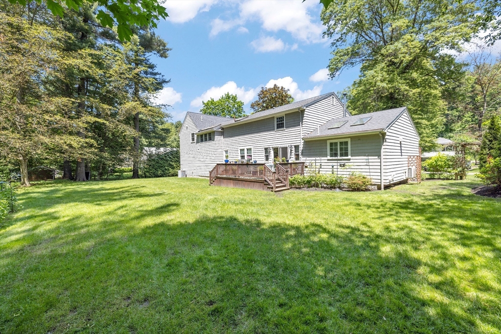 24 Constitution Road Lexington, MA 02421 - Photo 35 of 40