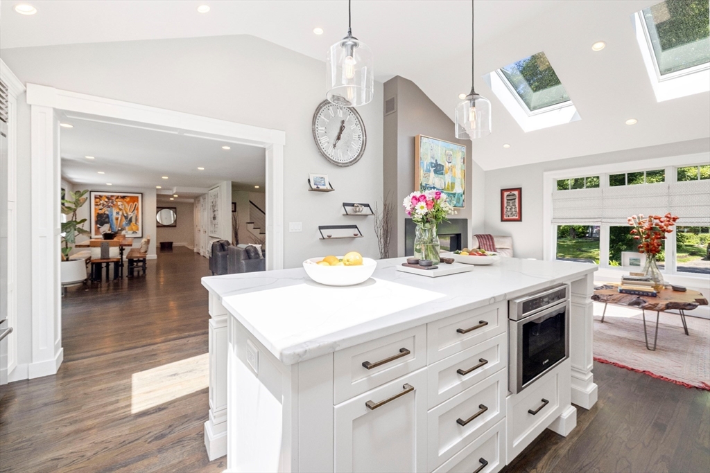 24 Constitution Road Lexington, MA 02421 - Photo 6 of 40