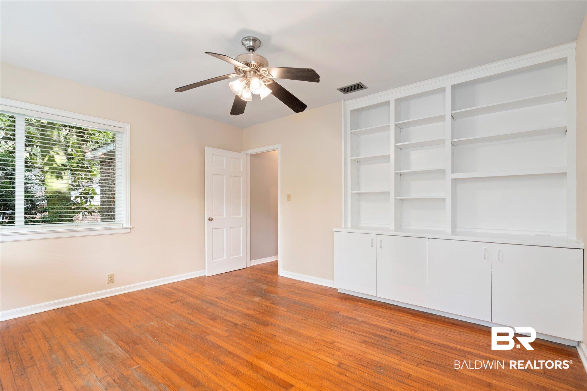 2013 Levert Drive North Mobile, AL 36607 - Photo 16 of 25