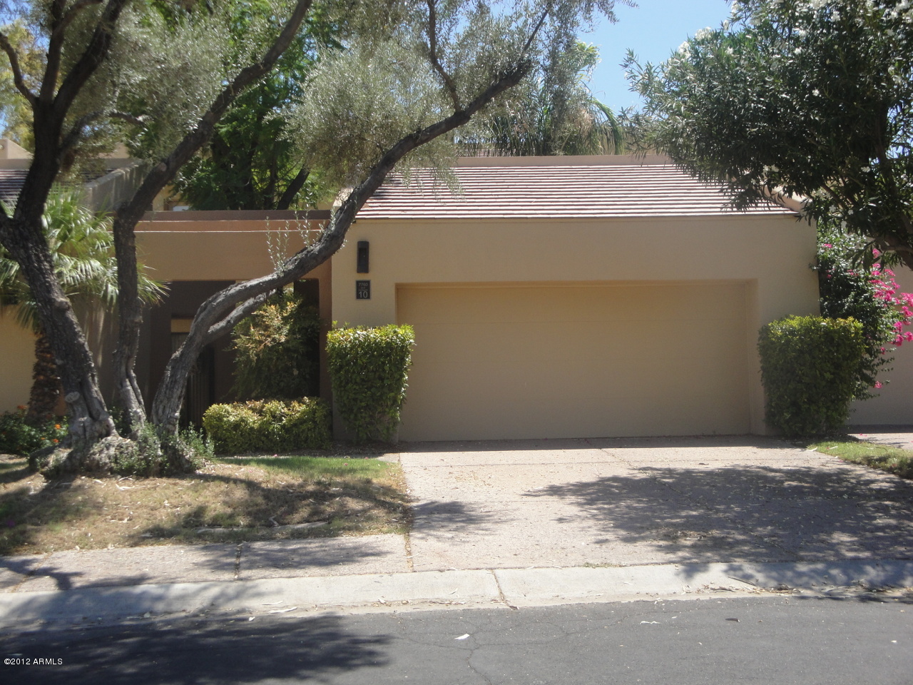 7760 East Gainey Ranch Road, Unit 10 Scottsdale, AZ 85258 - Photo 17 of 17 2CGarage