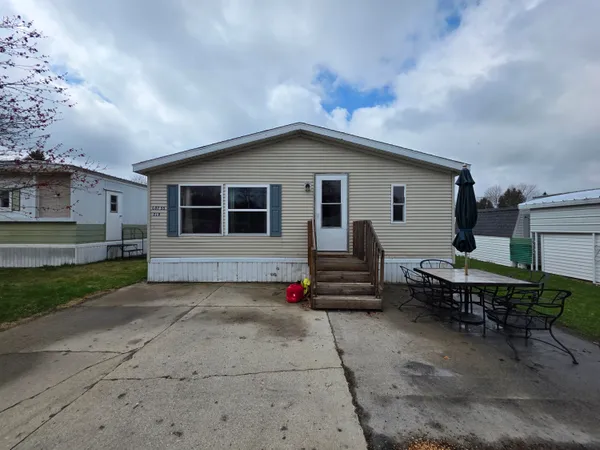 $72,000 | 219 Circle Drive, Fremont, MI 49412