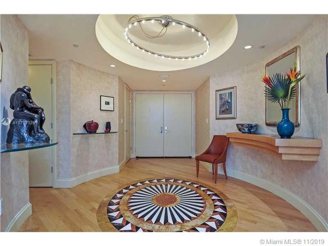 $1,500,000 | 18911 Collins Avenue, Unit 1401, Sunny Isles Beach, FL 33160