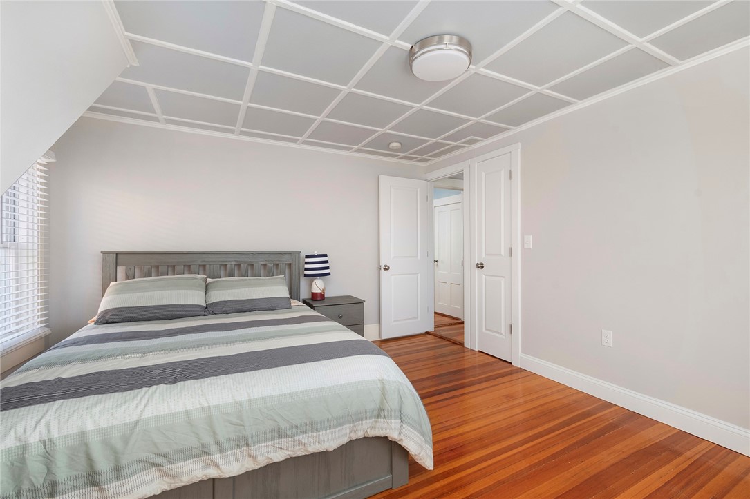 21 Spring Street, Unit 3 Newport, RI 02840 - Photo 18 of 25