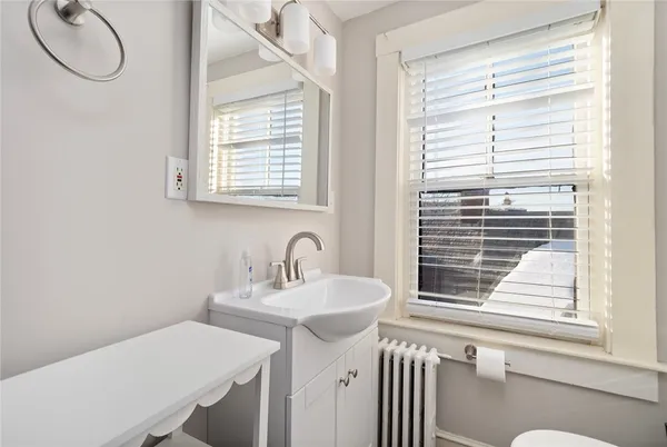 $750,000 | 21 Spring Street, Unit 3, Newport, RI 02840