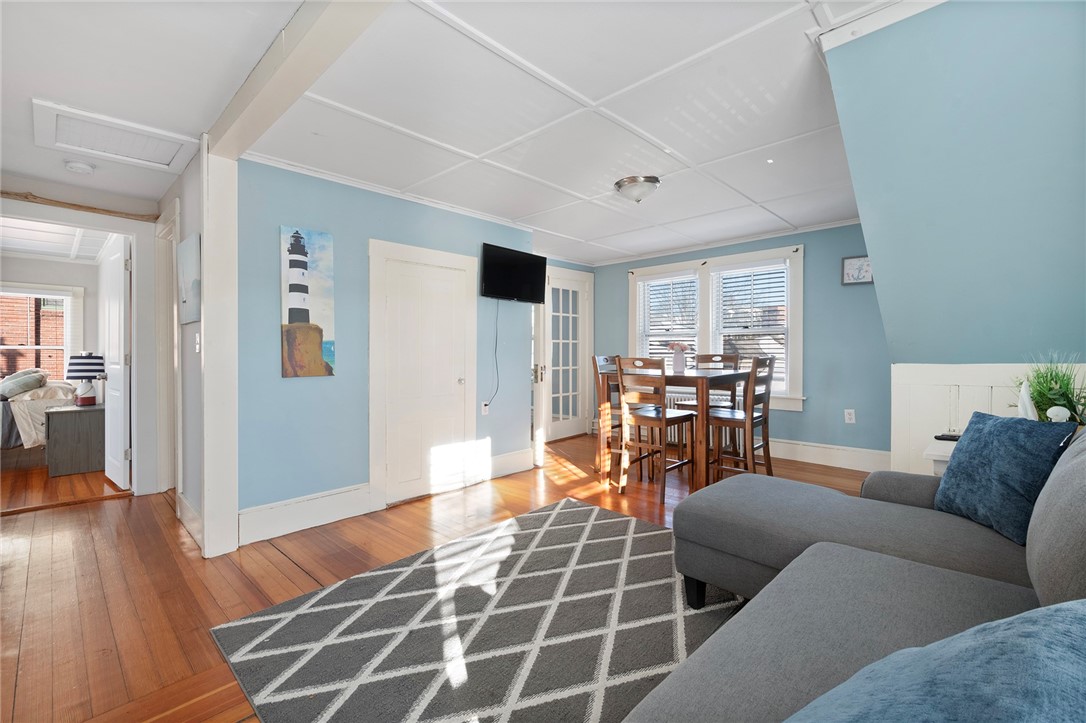 21 Spring Street, Unit 3 Newport, RI 02840 - Photo 8 of 25