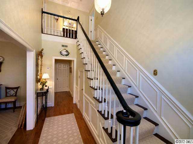 2855 Sharon View Road, Unit 3D Charlotte, NC 28210 - Photo 2 of 16 Gallery Image 2
