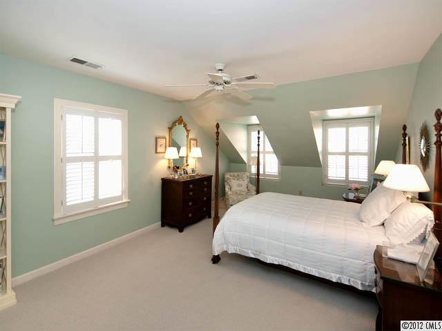 2855 Sharon View Road, Unit 3D Charlotte, NC 28210 - Photo 13 of 16 Gallery Image 13
