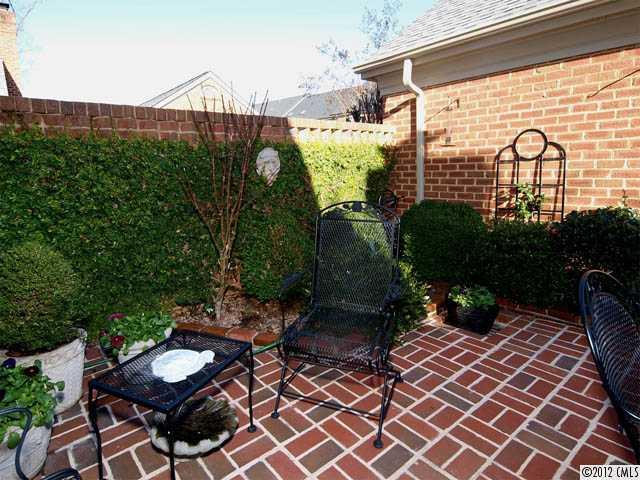 2855 Sharon View Road, Unit 3D Charlotte, NC 28210 - Photo 15 of 16 Gallery Image 15