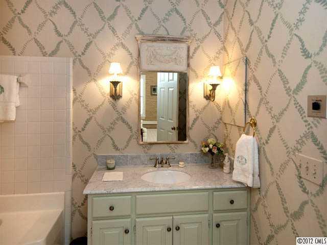 2855 Sharon View Road, Unit 3D Charlotte, NC 28210 - Photo 10 of 16 Gallery Image 10