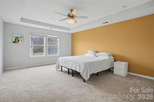 $525,000 | 10916 Tower Oak Drive, Charlotte, NC 28269