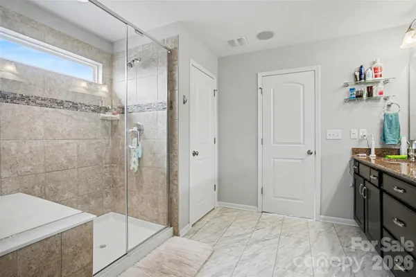 $525,000 | 10916 Tower Oak Drive, Charlotte, NC 28269