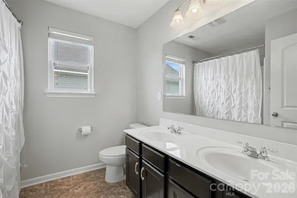 $525,000 | 10916 Tower Oak Drive, Charlotte, NC 28269