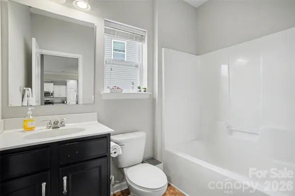 $525,000 | 10916 Tower Oak Drive, Charlotte, NC 28269