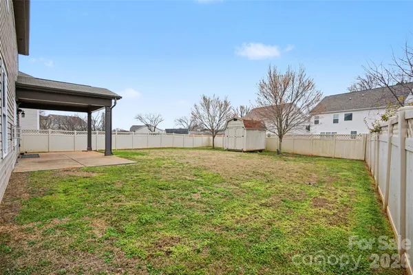 $525,000 | 10916 Tower Oak Drive, Charlotte, NC 28269