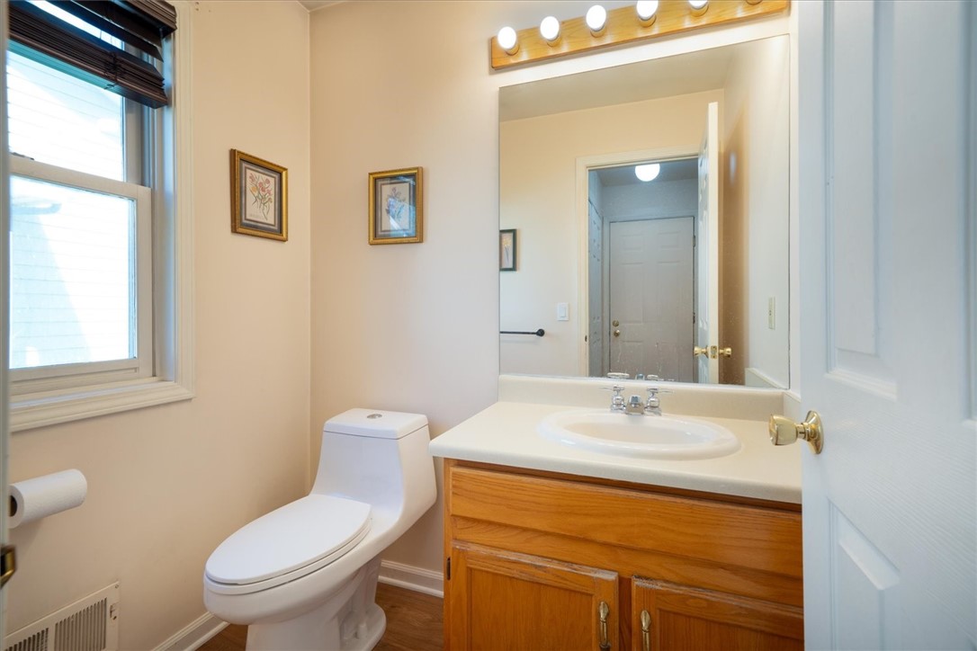 76 Brittany Circle Brighton, NY 14618 - Photo 10 of 21