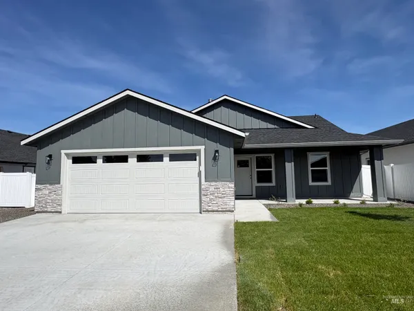 $359,999 | 310 North 11th Street, Parma, ID 83660