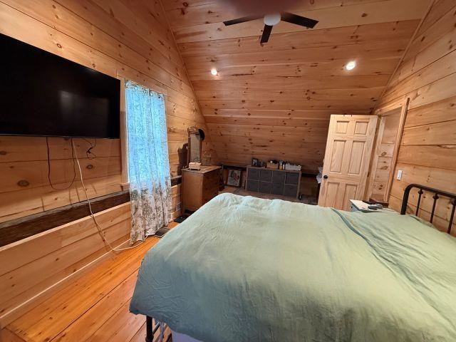 66 Downing Road Lunenburg, VT 05906 - Photo 25 of 43