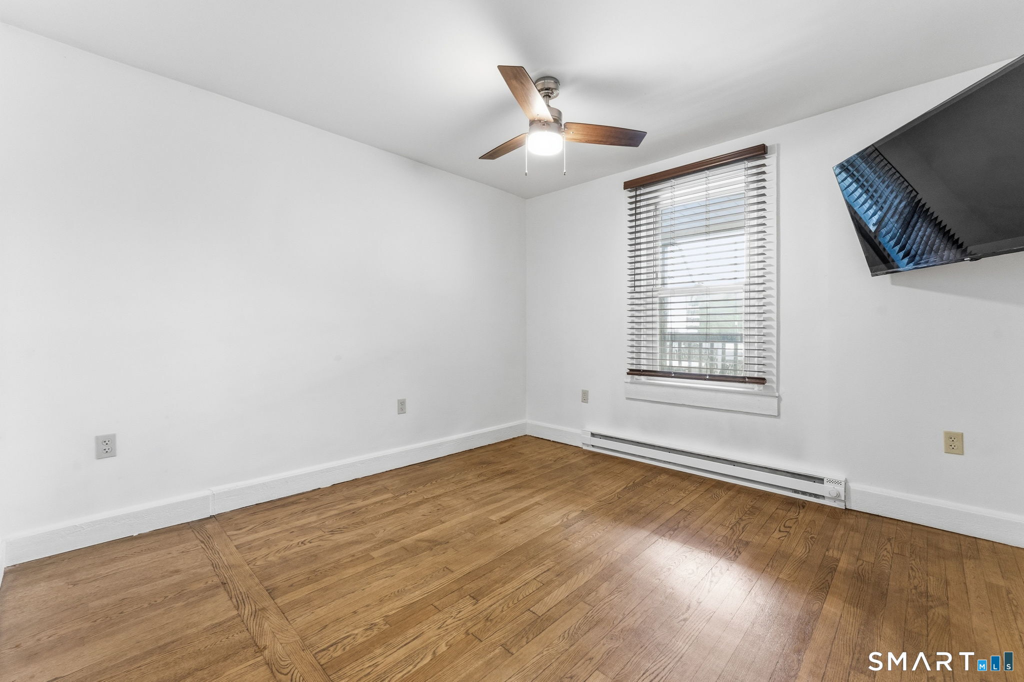 9 Hunters Road, Unit 1 Norwich, CT 06360 - Photo 19 of 34