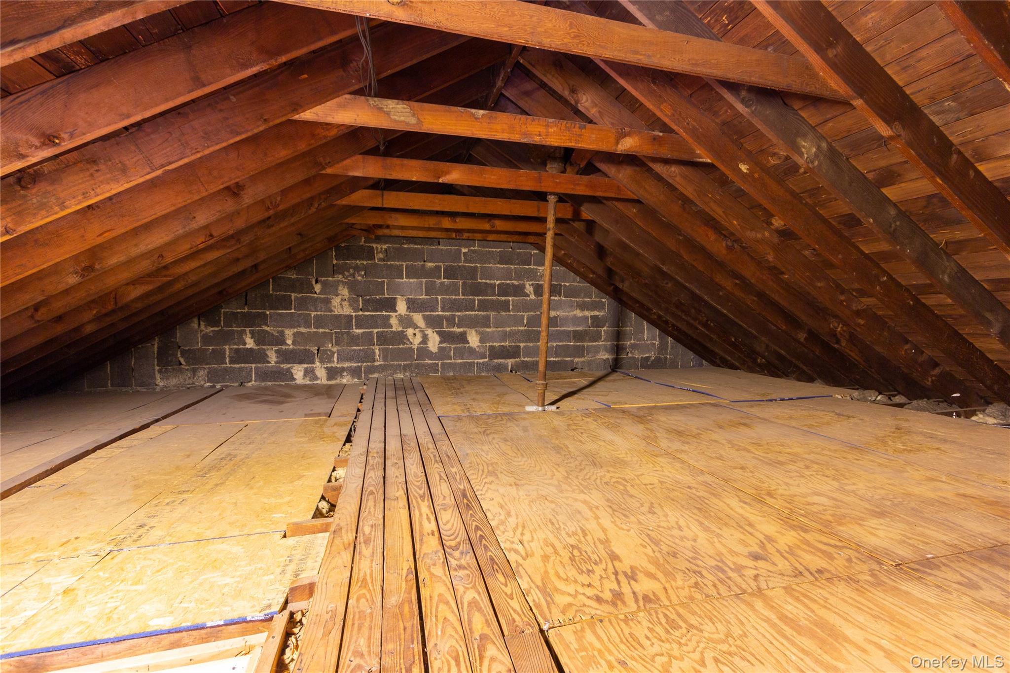 163-62 Willets Point Boulevard, Unit UPPR Queens, NY 11357 - Photo 19 of 19 a view of wooden door