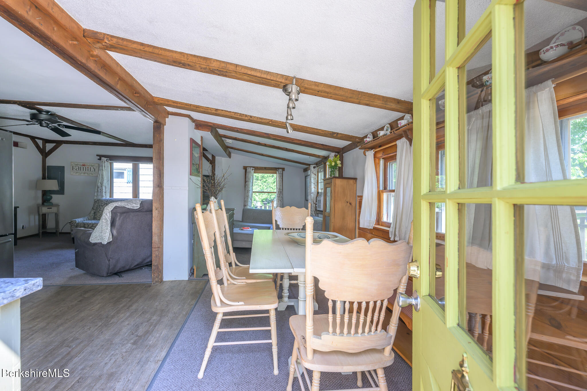 13 Pine Road Richmond, MA 01201 - Photo 9 of 45 Screen - 13 Willow Rd Richmond MA 01254-