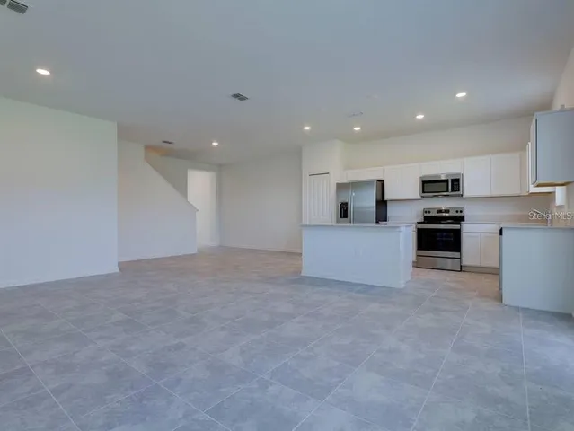 $2,250 | 291 Nine Iron Drive, Davenport, FL 33896