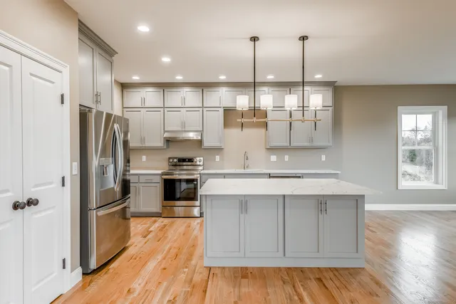 $846,440 | 365 Hillstown Road, Manchester, CT 06040