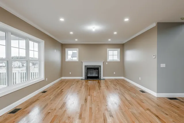 $846,440 | 365 Hillstown Road, Manchester, CT 06040