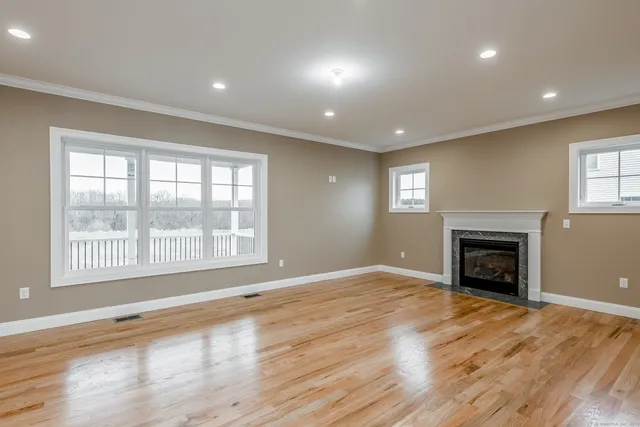 $846,440 | 365 Hillstown Road, Manchester, CT 06040