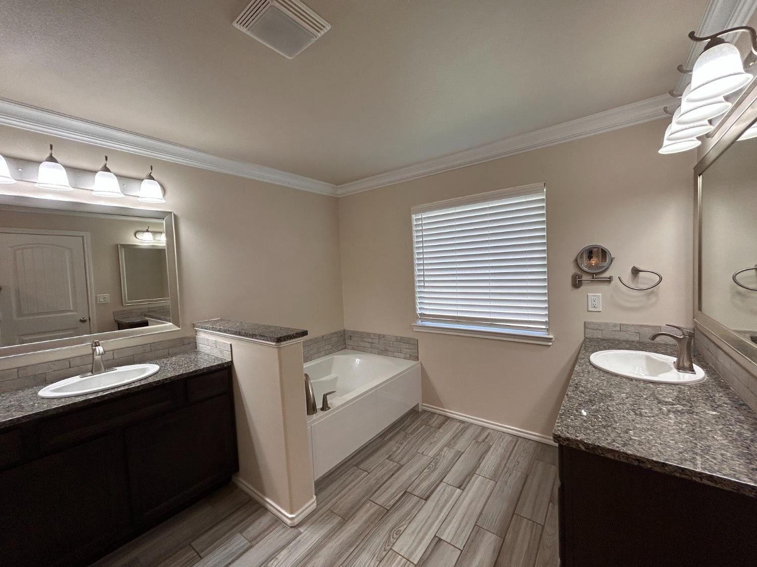 7118 90th Street Lubbock, TX 79424 - Photo 10 of 17 Photo 10