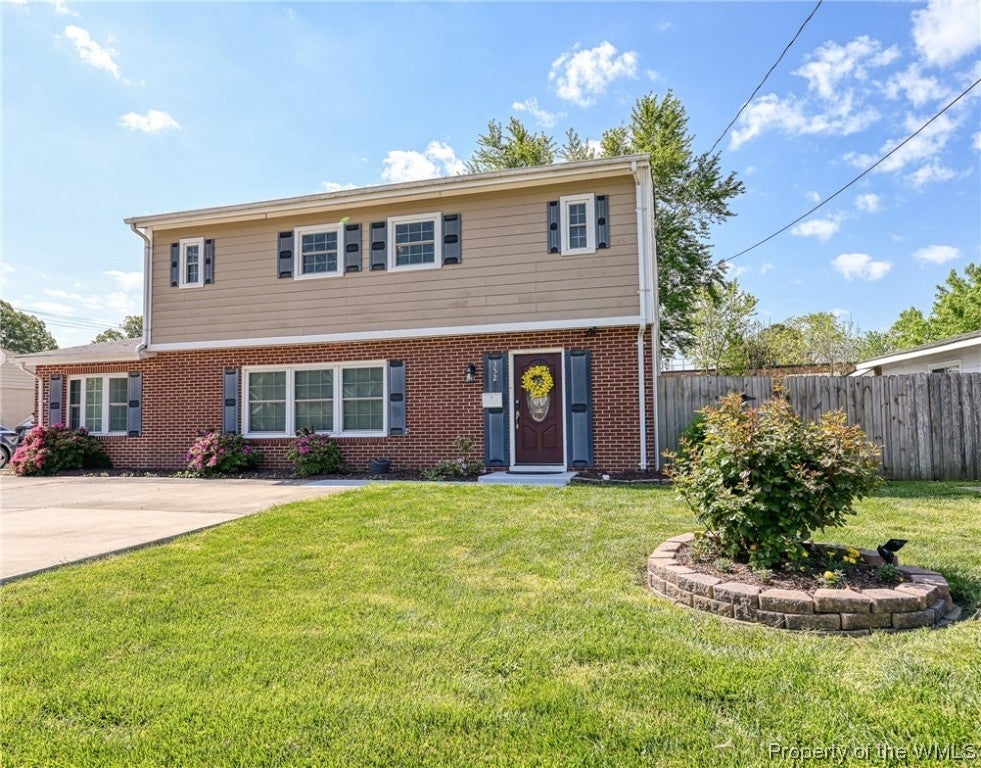 352 Fox Hill Road Hampton, VA 23669 - Photo 2 of 35 Gallery Image 2