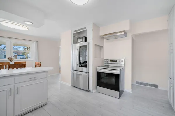 $320,000 | 4570 North 101st Street, Wauwatosa, WI 53225