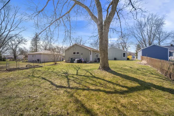 $320,000 | 4570 North 101st Street, Wauwatosa, WI 53225