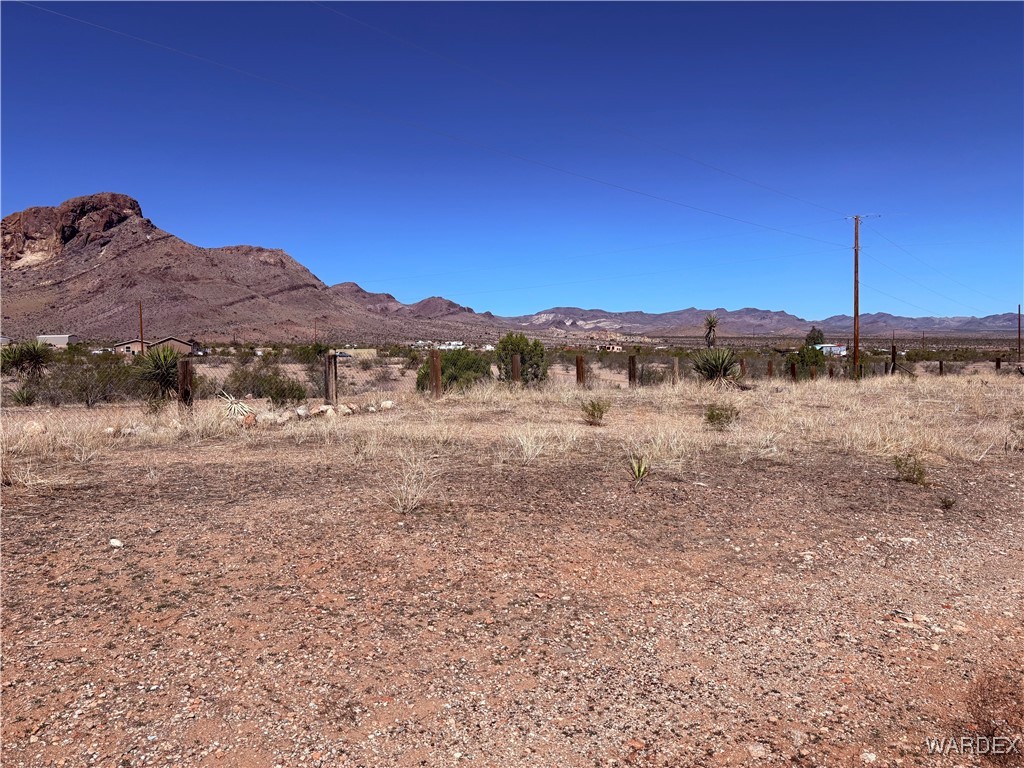 1757 Glenbar Road Golden Valley, AZ 86413 - Photo 28 of 33 Mountain view
