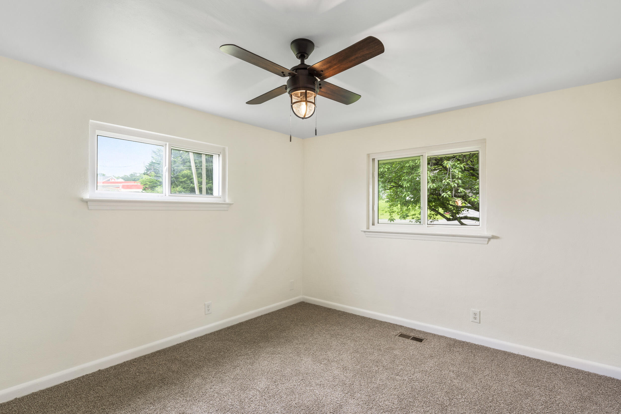 1331 Phils Drive Chattanooga, TN 37421 - Photo 22 of 37 42_dsc01562