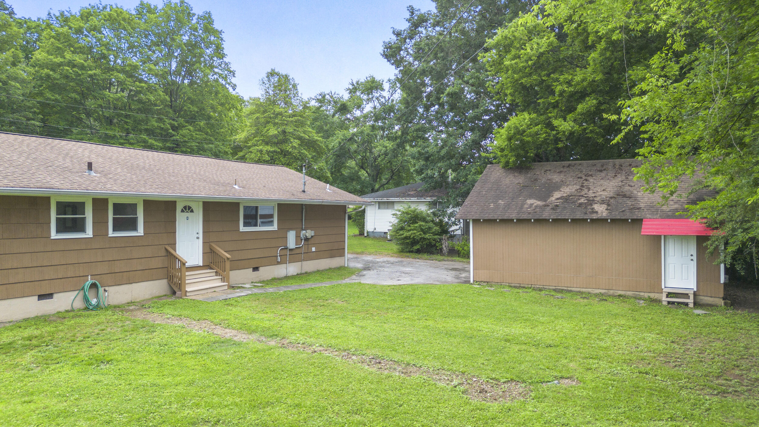 1331 Phils Drive Chattanooga, TN 37421 - Photo 27 of 37 12_dji_0867