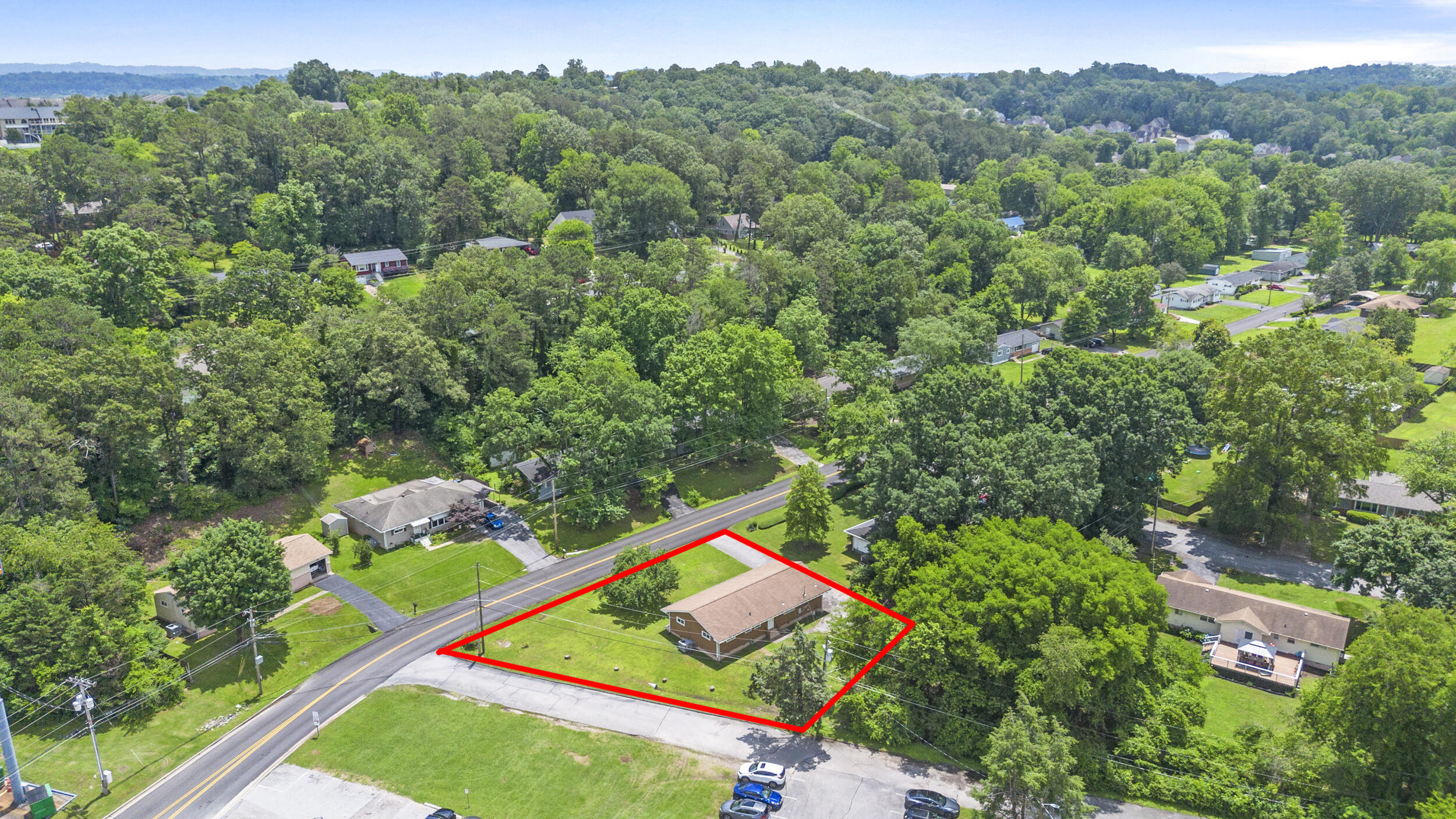 1331 Phils Drive Chattanooga, TN 37421 - Photo 3 of 37 17_dji_0899_1