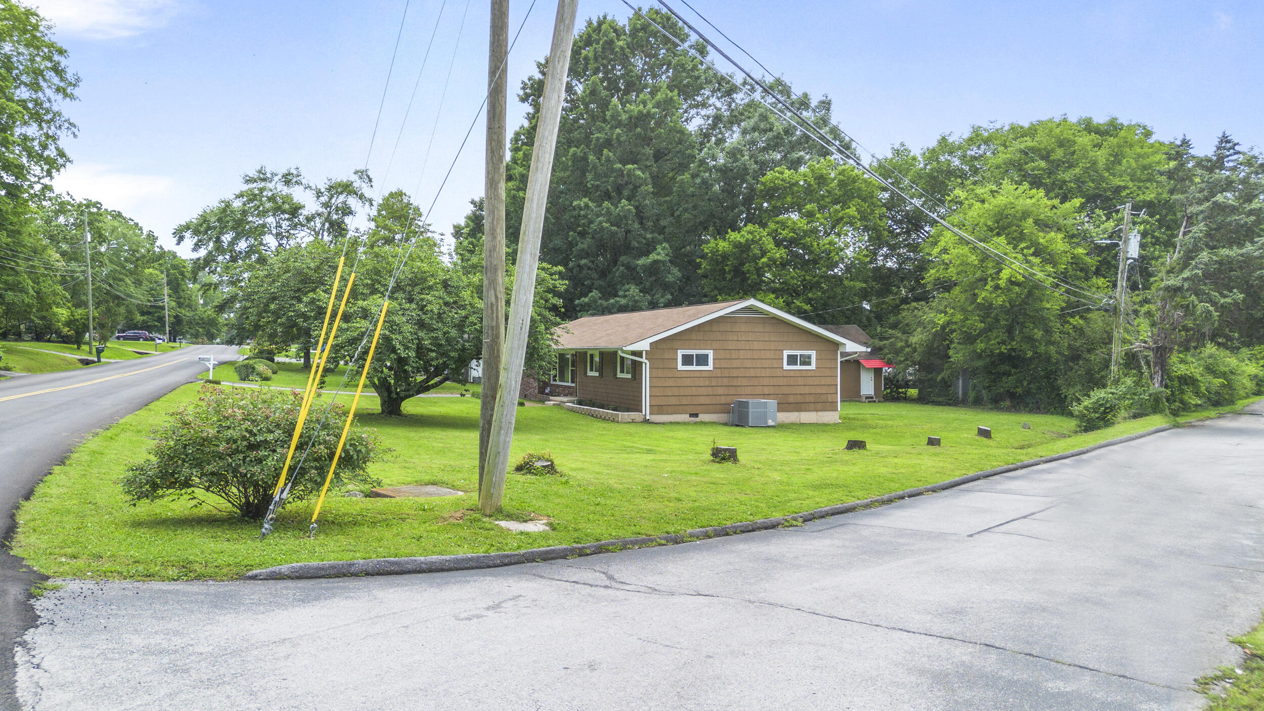 1331 Phils Drive Chattanooga, TN 37421 - Photo 33 of 37 7_dji_0885