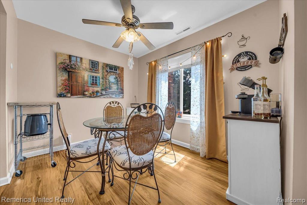 505 West Highland Road, Unit C13 Howell, MI 48843 - Photo 7 of 30