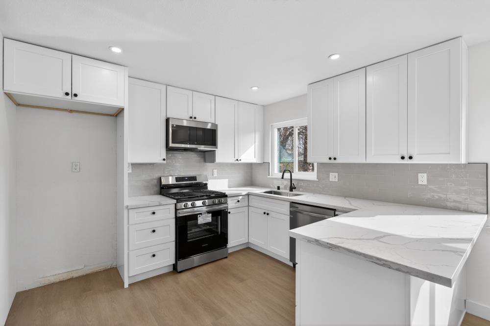 10604 Valley View Drive Rancho Cordova, CA 95670 - Photo 12 of 40