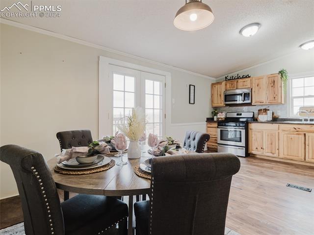 14175 Demmler Road Colorado Springs, CO 80928 - Photo 5 of 31 Gallery Image 5