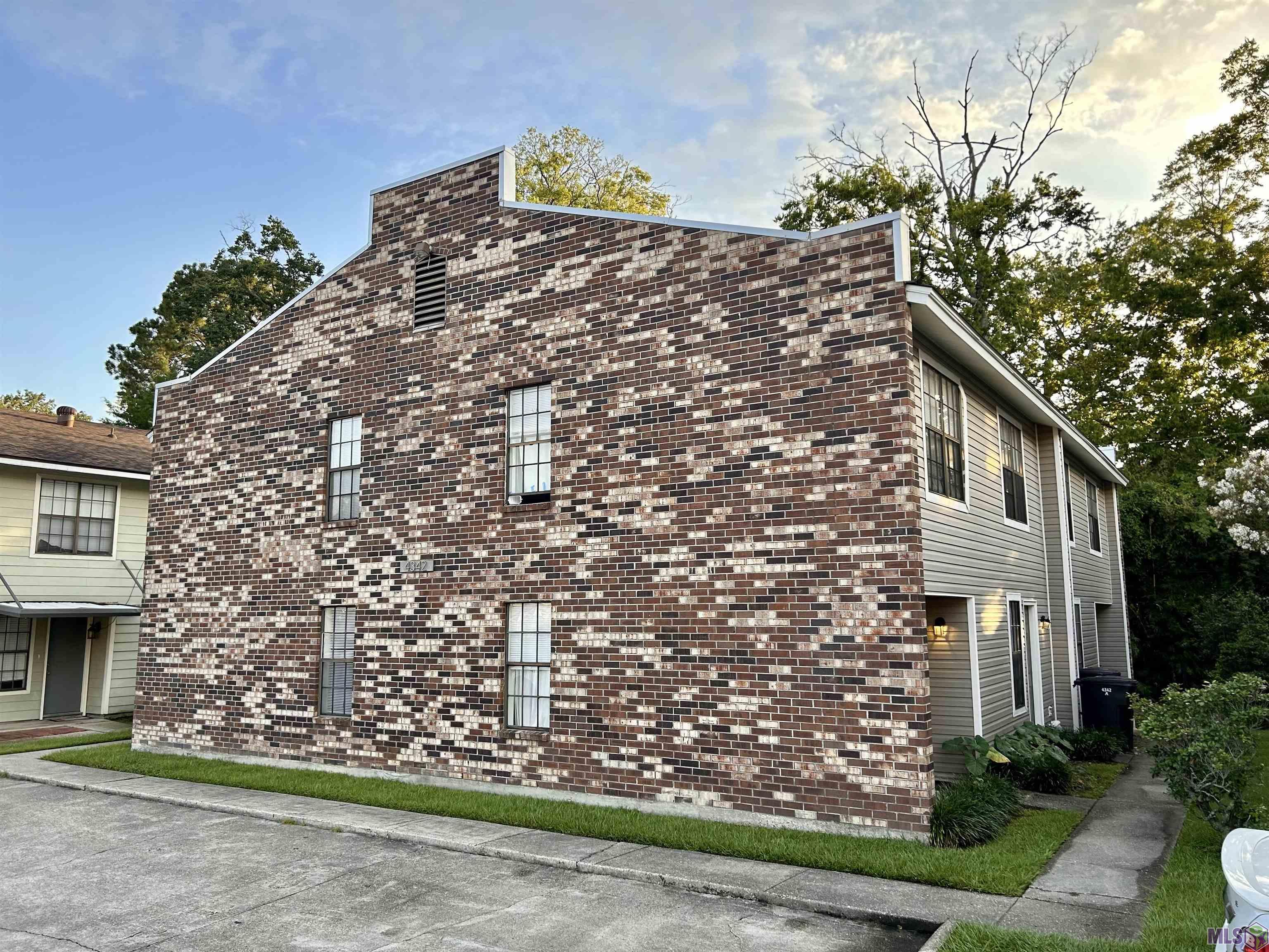 4342 Rue De Belle Maison, Unit 8 Baton Rouge, LA 70809 - Photo 3 of 36