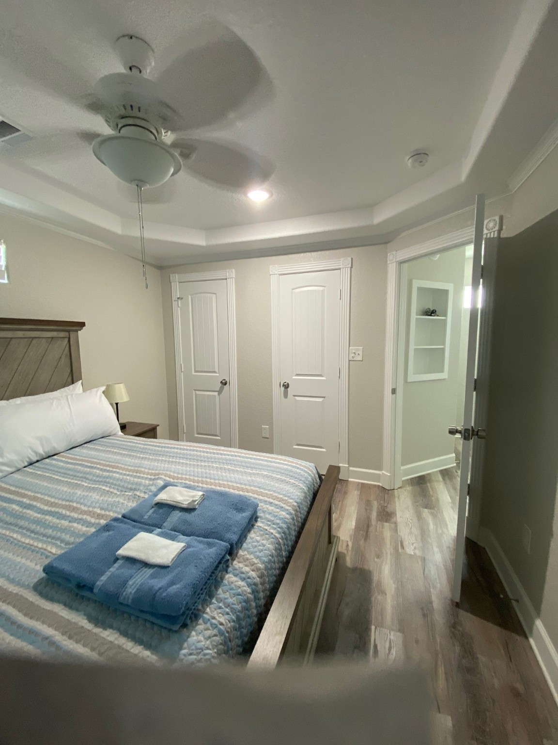 106 Pompano Lane Surfside Beach, TX 77541 - Photo 18 of 39 View of Closets & Ceiling Fan - Bedroom 1