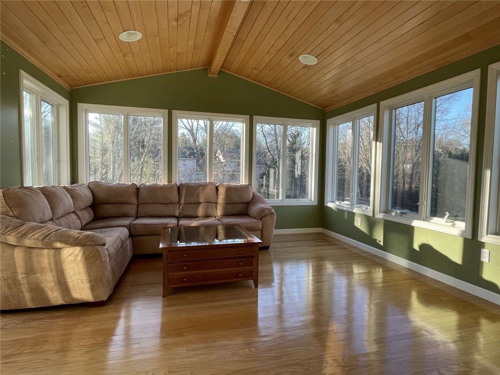 11 Briar Patch Drive Westerly, RI 02891 - Photo 9 of 20