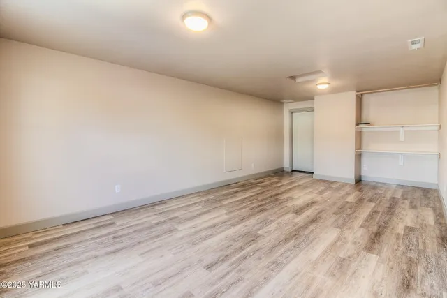 a view of empty room