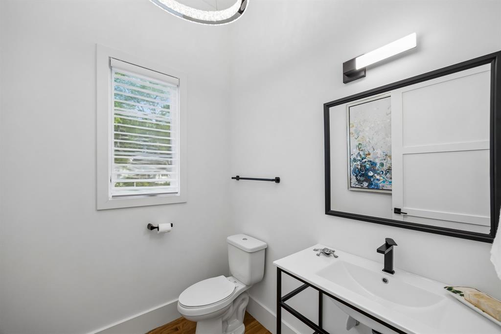 11123 West Ricks Circle Dallas, TX 75230 - Photo 18 of 30 Powder bath