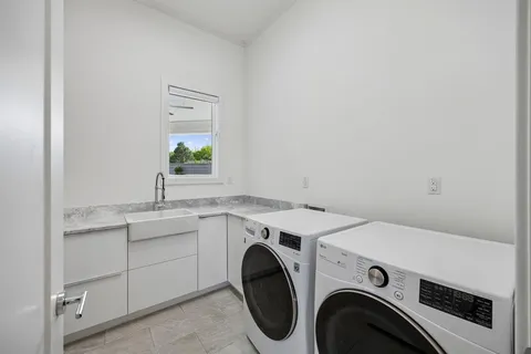 $2,200,000 | 11123 West Ricks Circle, Dallas, TX 75230