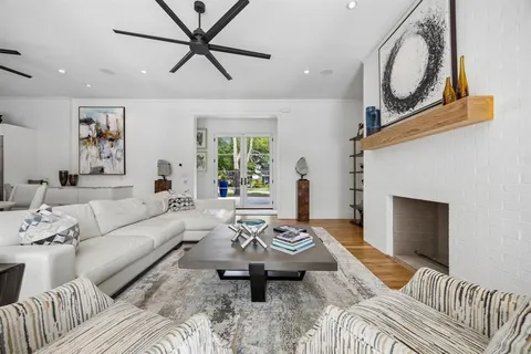 $2,200,000 | 11123 West Ricks Circle, Dallas, TX 75230